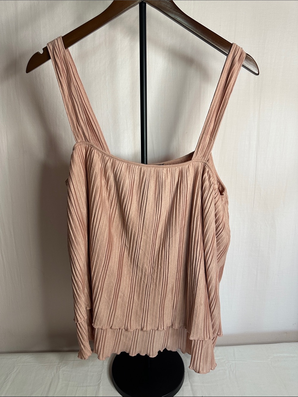 Express Pleated Tank Top - Blush